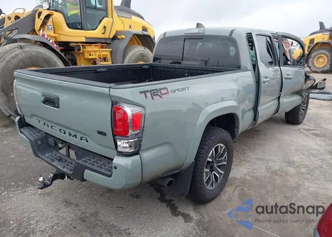 2022 Toyota Tacoma Trd Sport z USA, uszkodzony, nr VIN 3TMBZ5DN8NM033799